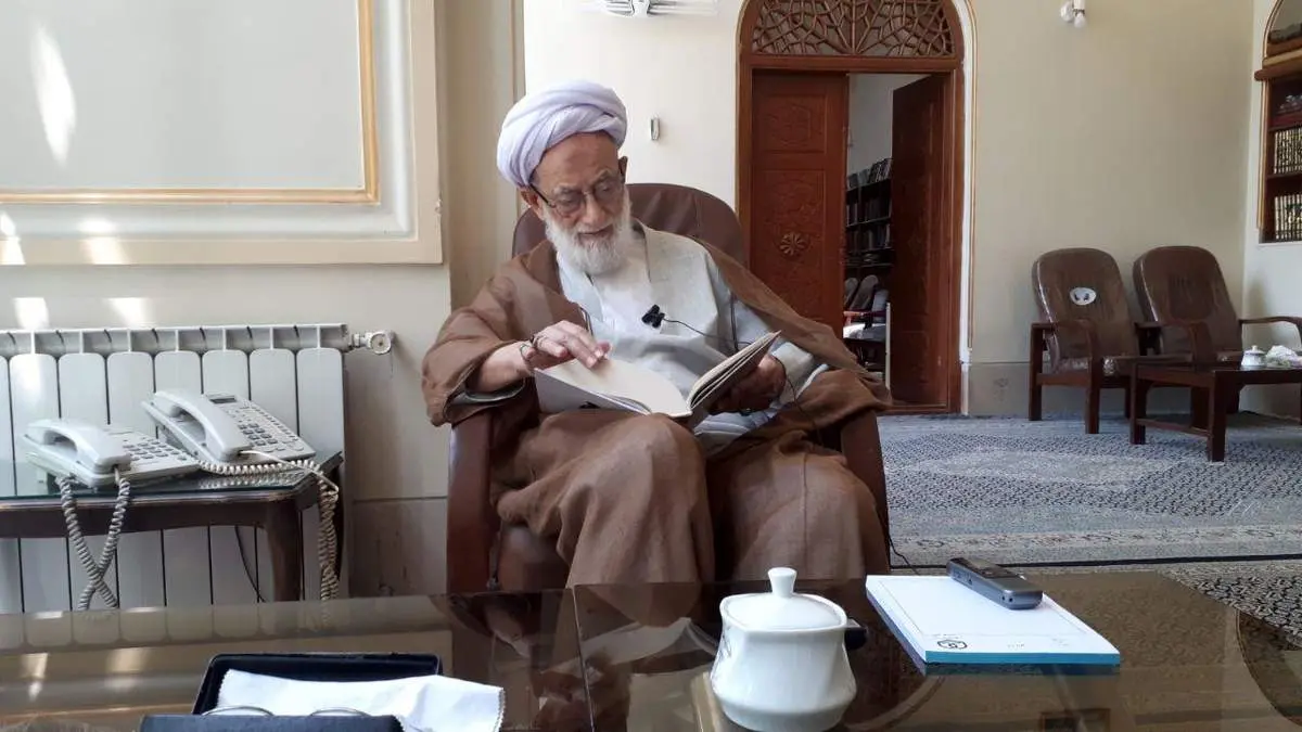 کناره گیری آیت الله امامی کاشانی از نامزدی مجلس خبرگان