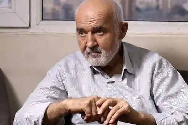 پست غمناک پسر احمد توکلی