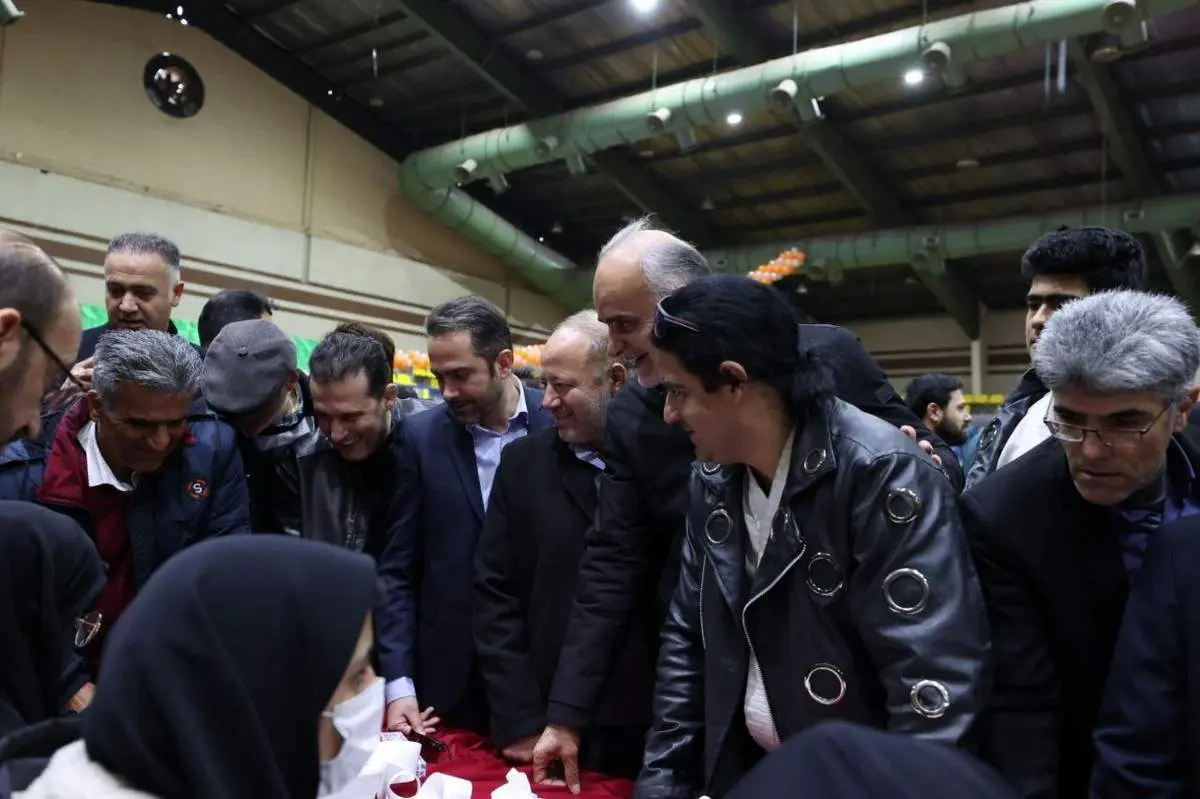 خطیر در حوزه انتخاباتی اهالی ورزش / عکس