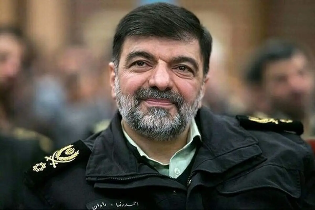 سردار رادان: ناوهای دشمن حتی اجازه پیدا نمیکنند به سرفصل مرزی کشور نزدیک شوند
