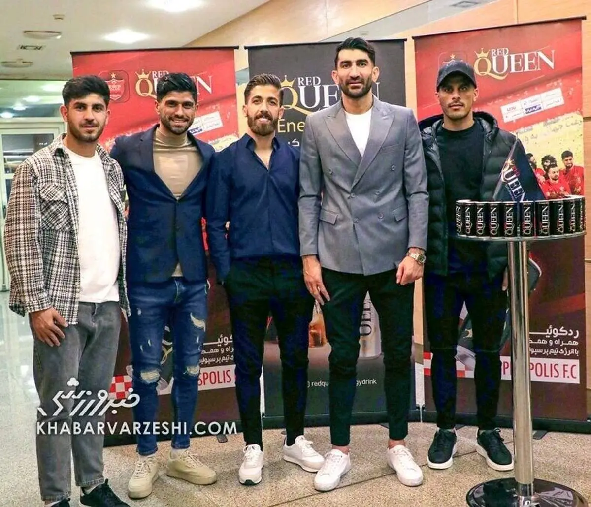 دورهمی ستاره‌های پرسپولیس در کنسرت خواننده پاپ/ تصاویر