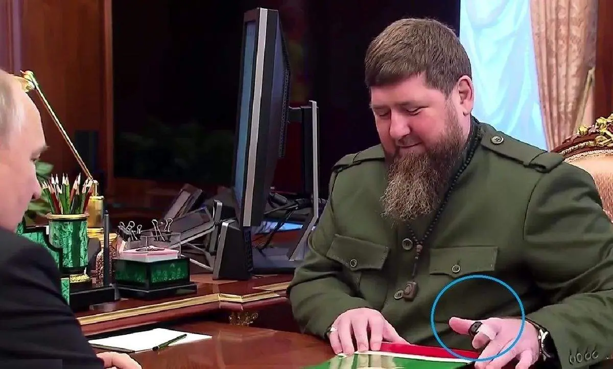 صلوا‌ت‌شمار روی انگشت رهبر چچن در دیدار پوتین سوژه شد + عکس