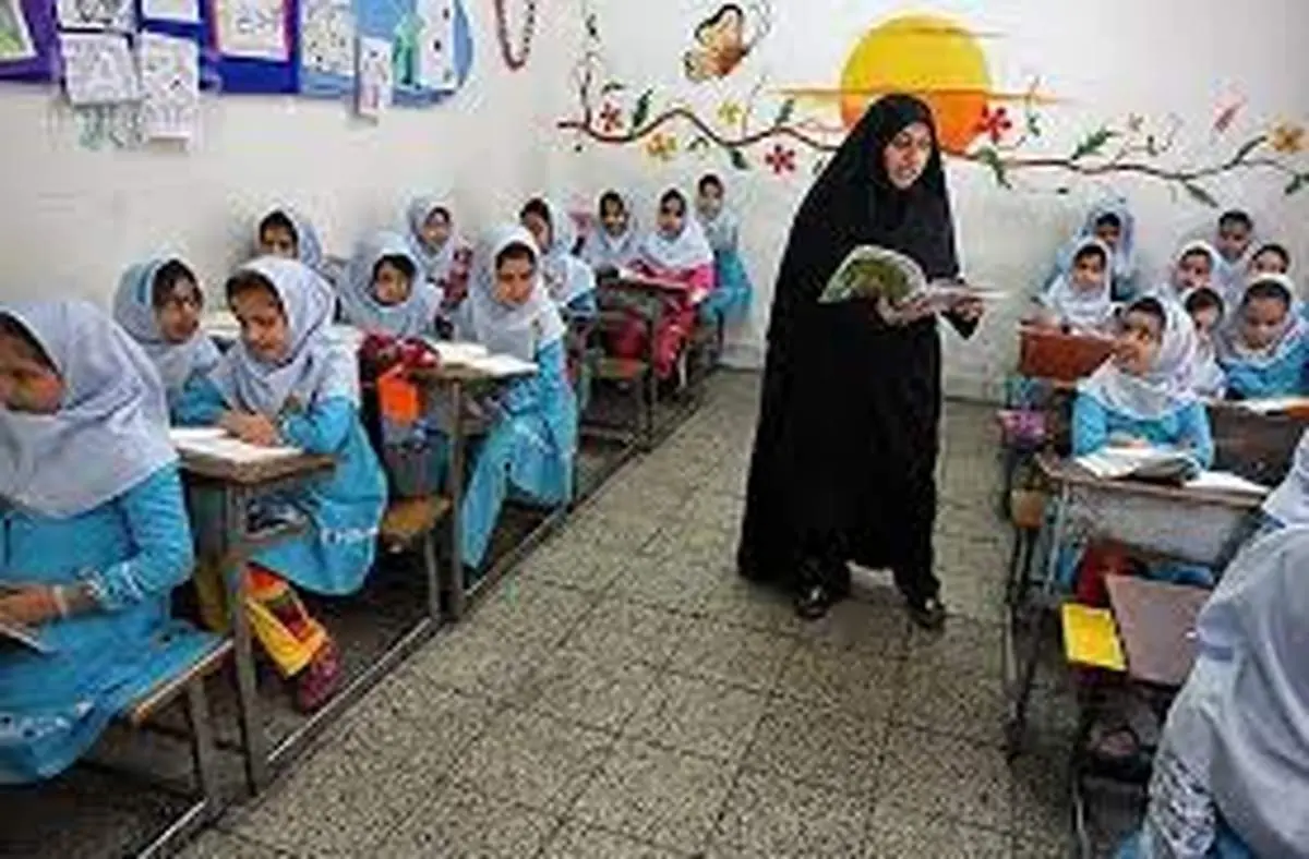 مدارس تهران فردا تعطیل و غیرحضوری نیست