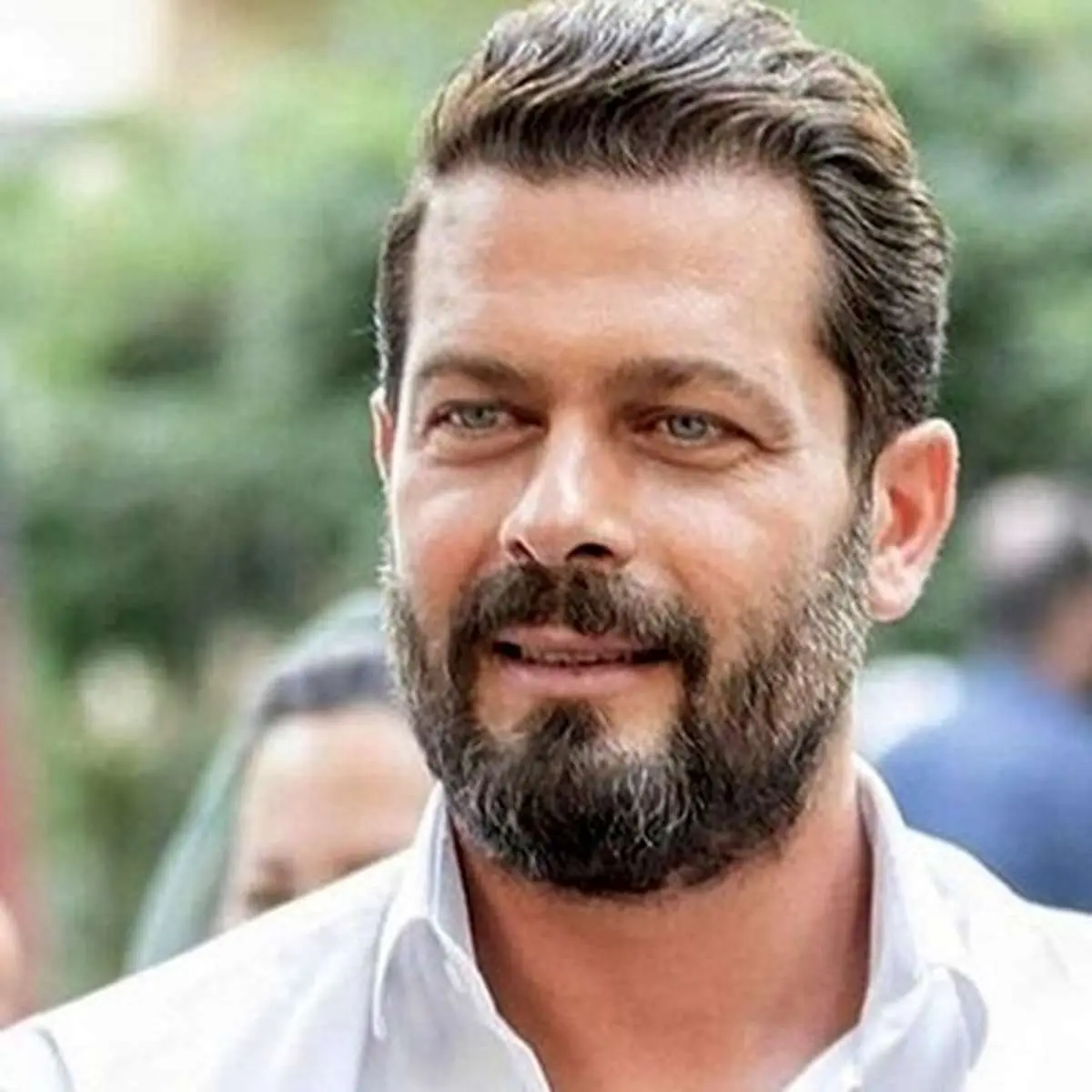 ببینید / بغض پژمان بازغی وقتی درباره شایعات زندگیش صحبت میکند