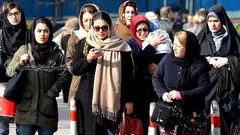 لایحه حمایتی زنان در راهروهای مجلس