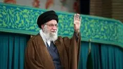 رهبر انقلاب: زن، کارگزار خانه نیست، مدیر است


