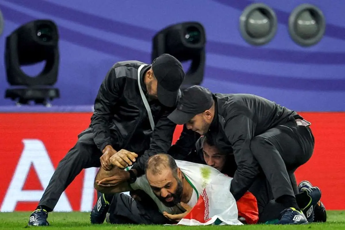 ضرب و شتم جیمی جامپ ایرانی توسط پلیس قطر/ عکس