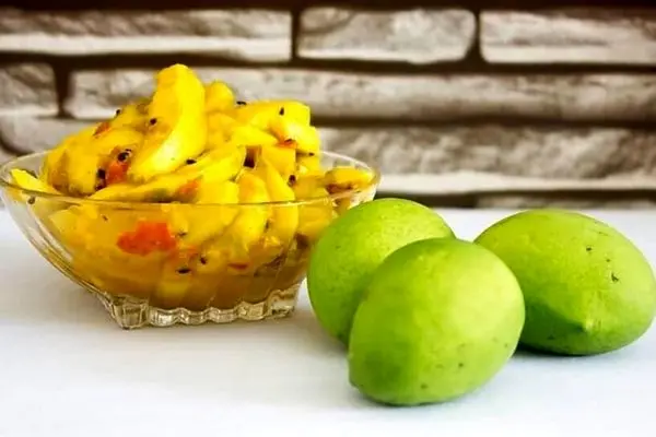 طرز تهیه ترشی انبه خوشمزه و تند به سبک جنوبی