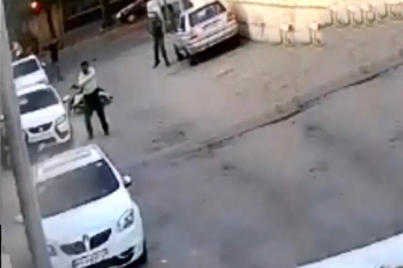 ببینید | تصاویر دردناک از شهادت 2 مامور نیروی انتظامی توسط یک قاتل