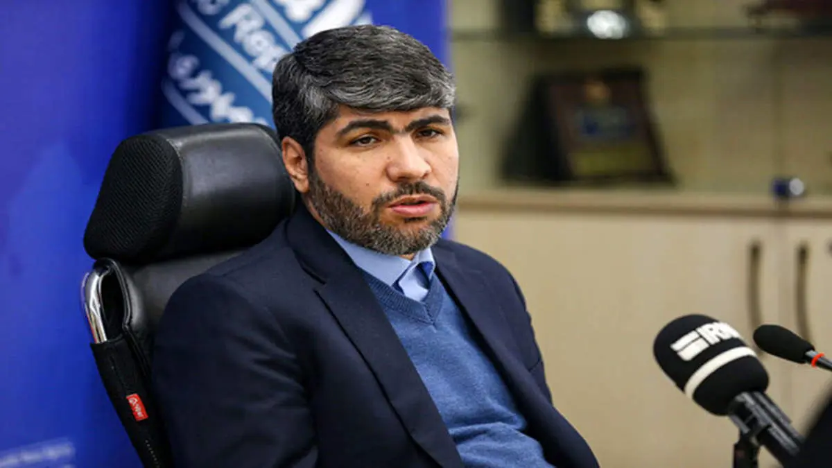 نماینده مجلس:ابطال حکم میثم لطیفی سیاسی نیست
