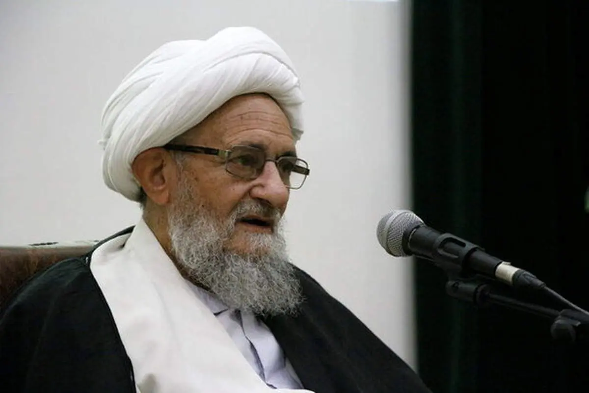 دو قطبی سازی موجب اتلاف وقت مسئولین میشود