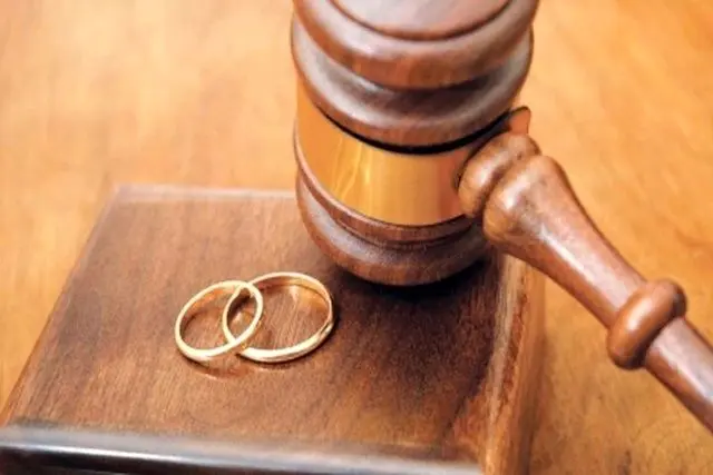 عاقبت ازدواج اینترنتی زوج طلبه به طلاق رسید