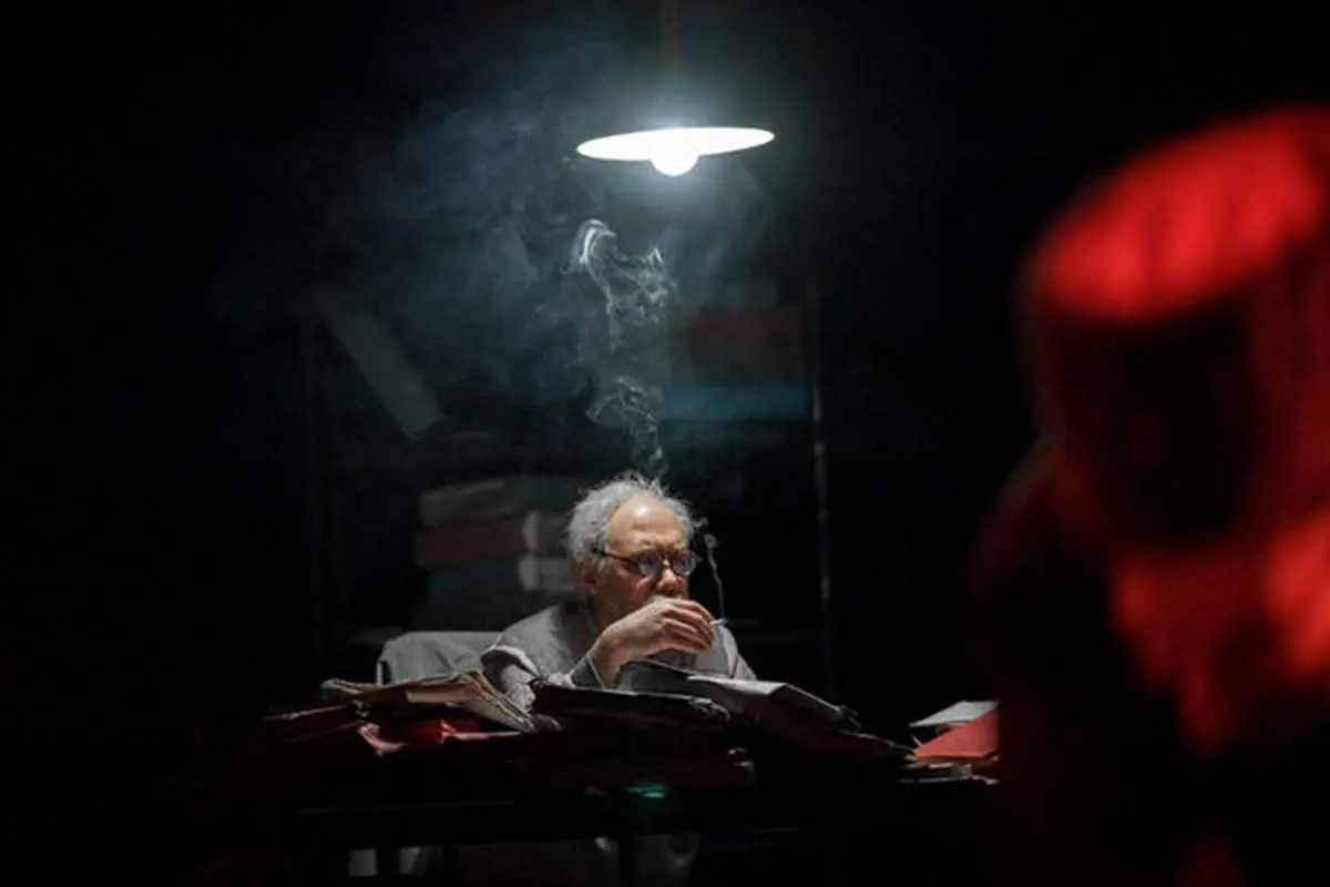 کابوسهای یک نویسنده بزرگ روی صحنه نمایش/ این تئاتر همچنان تمدید میشود