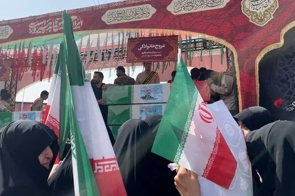 چند تصویر متفاوت از مراسم تشییع پیکر شهدا
