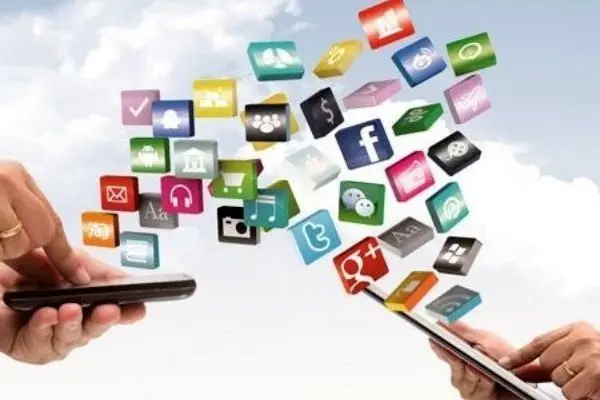 چطور ابزارهای دیجیتال به بهبود کیفیت زندگی آنلاین ما کمک می‌کنند؟