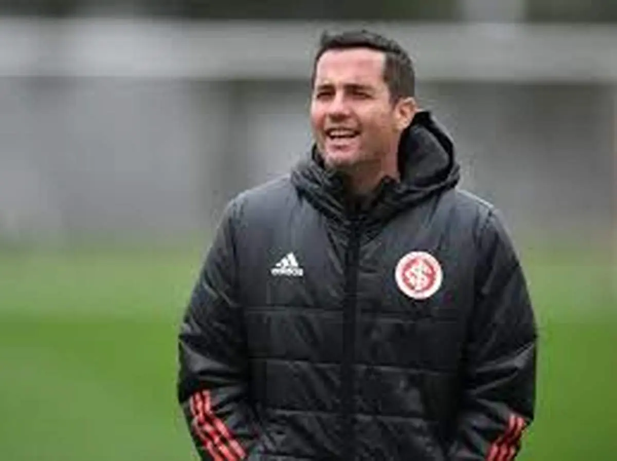 عبدی دستیار اوسمار می شود؟