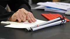 آنها که با چشم دل می‌بینند