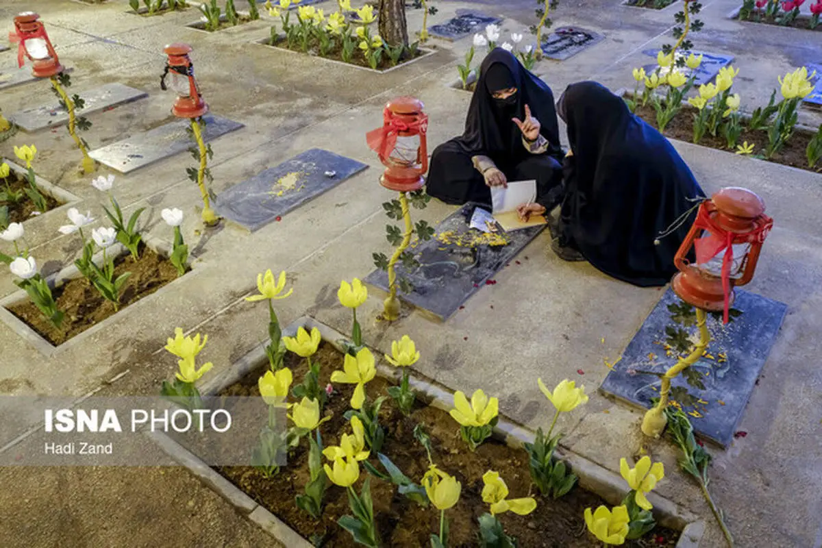 دربهای اصلی بهشت زهرا(س) سال تحویل به روی مردم باز است
