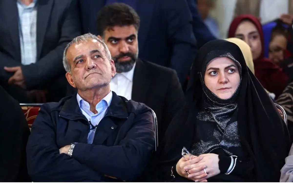 خرید پزشکیان همراه نوههایش از یک سوپر مارکت / عکس