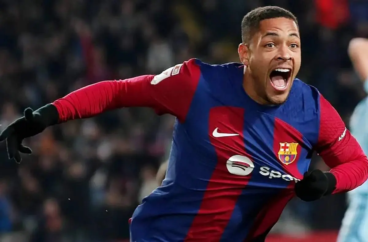 الهلال برای نجات بارسلونا میآید
