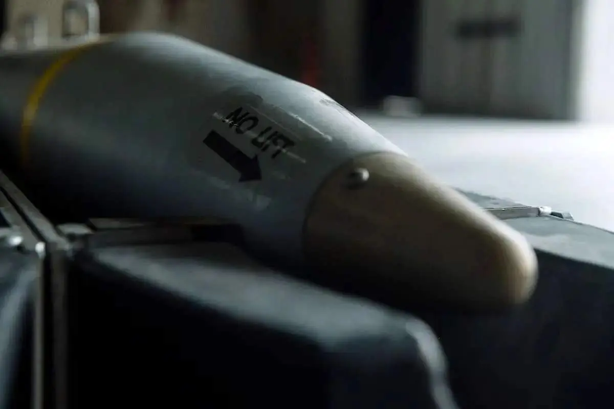 دستیابی ایران به بمب فوق محرمانه آمریکا / بمب سنگرشکن «جی بی‌یو-۵۷» به ایران رسید؟