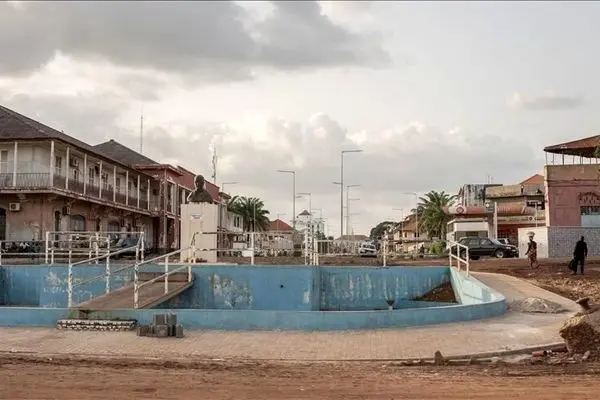 رئیس جمهور این کشور بازداشت و برکنار شد!