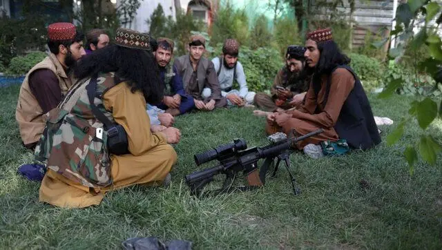 داعش، طالبان را تهدید کرد