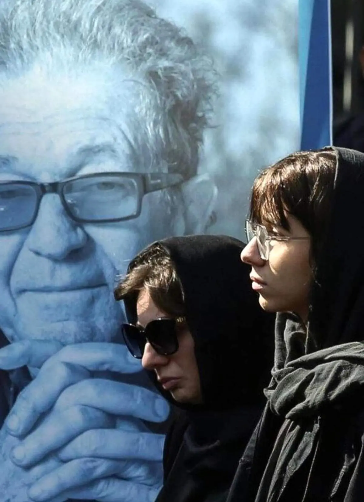 وکیل مونا مهرجویی: تا روشن شدن تمام ابعاد جنایت از معرفی قاتلین احتمالی داریوش مهرجویی پرهیز شود