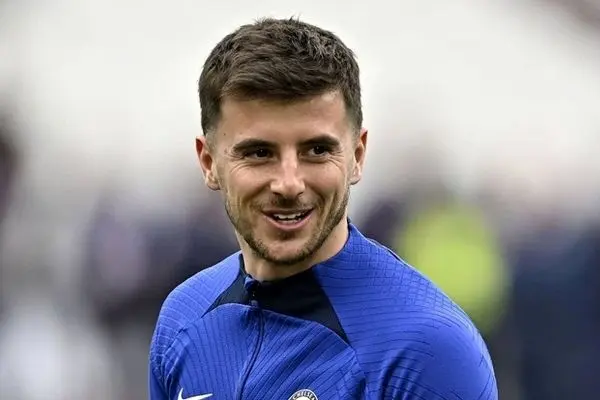 ساعت بازی لیورپول و منچستریونایتد با گزارش عادل فردوسی‌پور