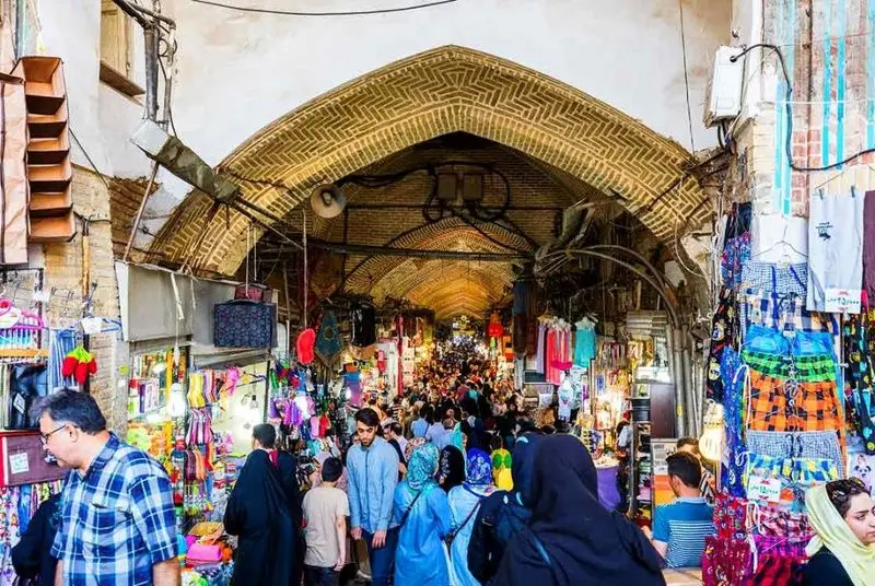 آخرین وضعیت از شرایط ناایمن بازار تهران | انبارهای بازار باید تخلیه شود | نوسازی در بازار به نتیجه نمی‌رسد