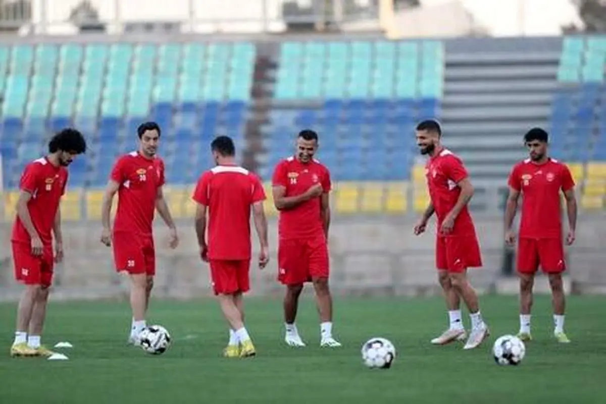 پرسپولیسی ها به دلیل پرداخت نشدن مطالبات اعتصاب کردند