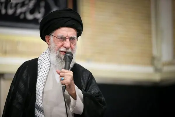 رهبر انقلاب: ملت ایران، دین و دانش خود را رها نخواهد کرد
