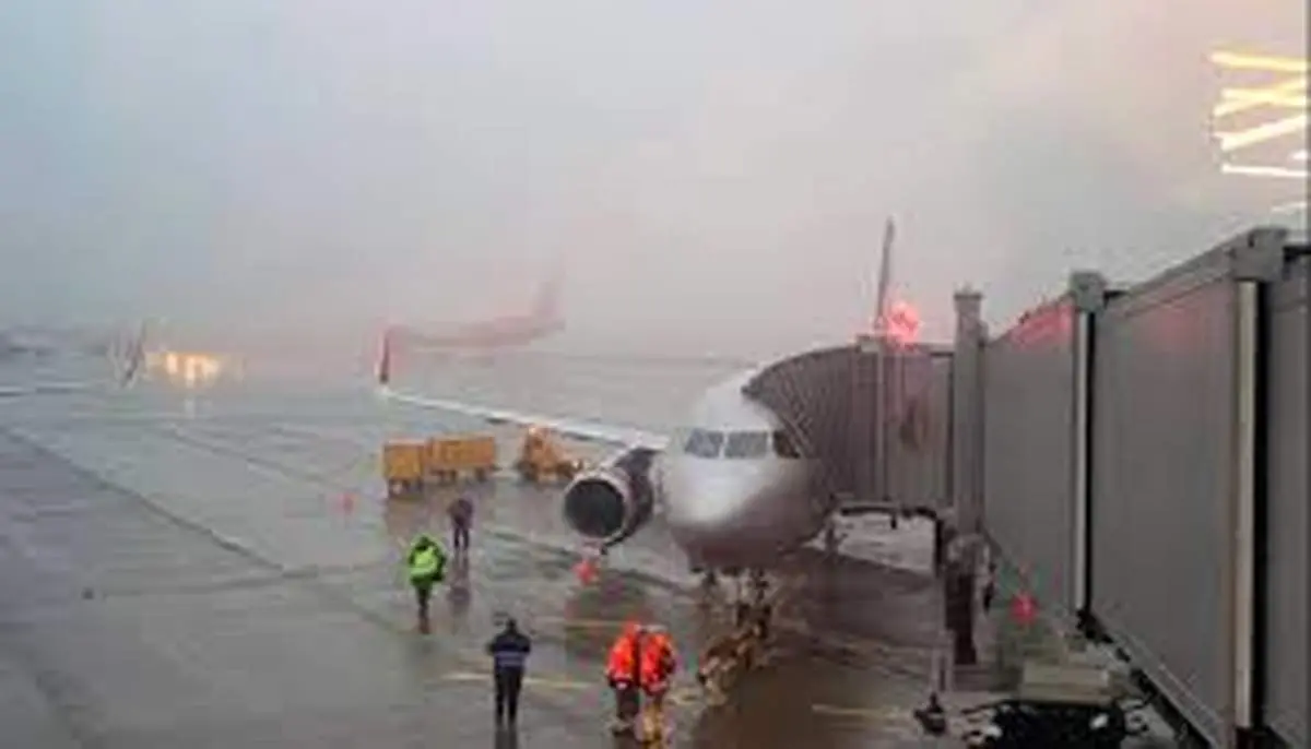 فرود اضطراری پرواز تبریز / عکس