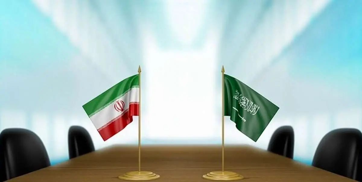 ببینید | پرچم عربستان در مشهد برافراشته شد