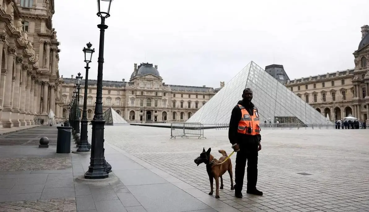 دو تن از سارقان «لوور» بازداشت شدند