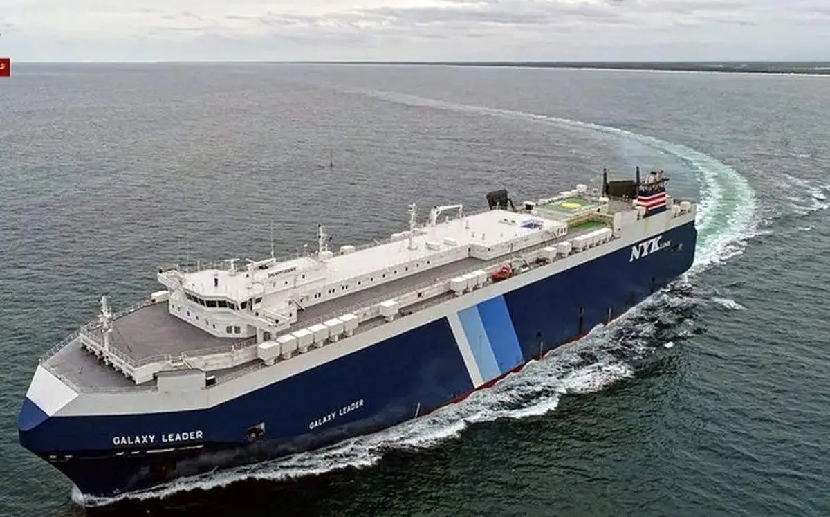 تهدید یمن جواب داد؛ دو کشتی مسیر خود را در دریای سرخ تغییر دادند