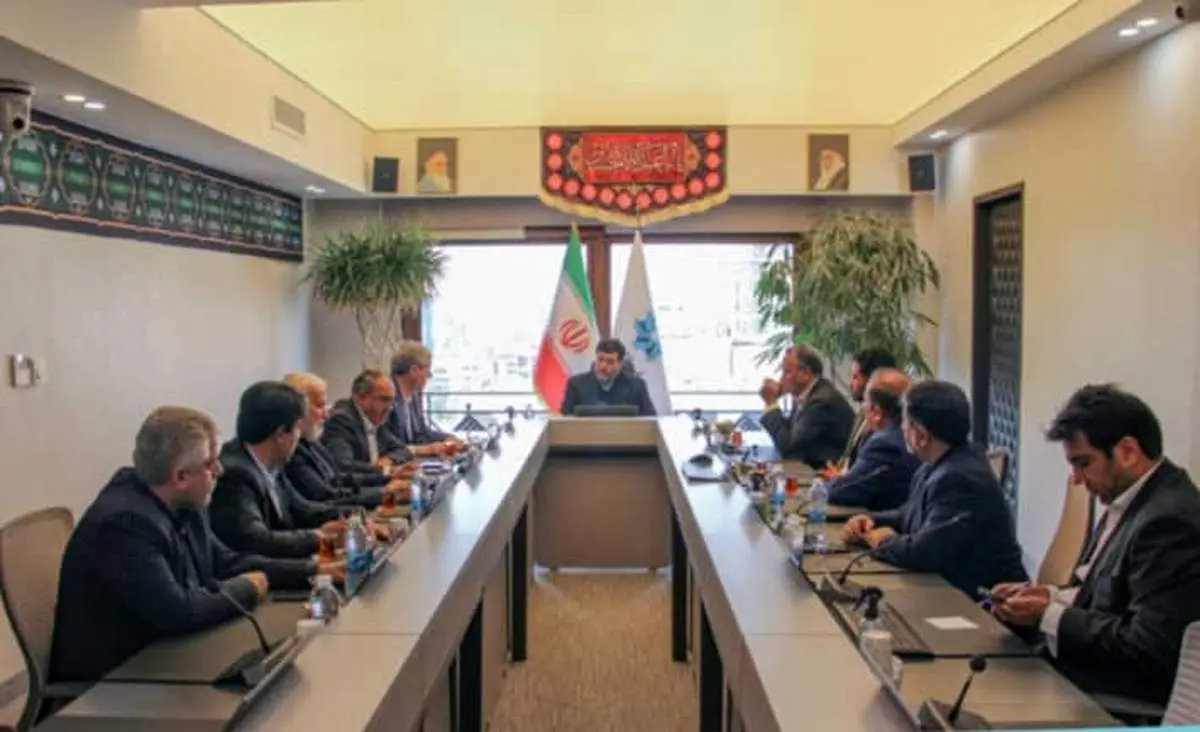 امضاء تفاهم‌نامه انتقال آب خلیج فارس به پتروشیمی شیراز