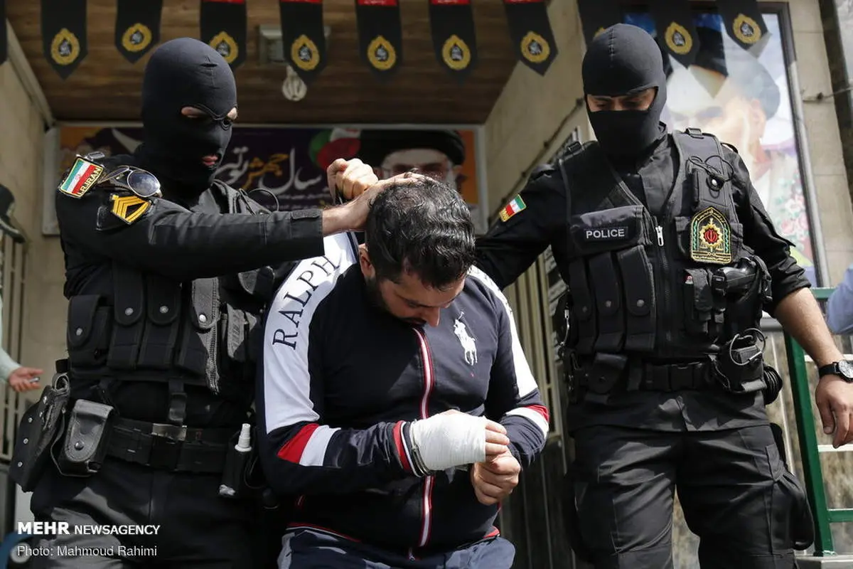 پلیس: اراذل باید در صحنه ادب شوند