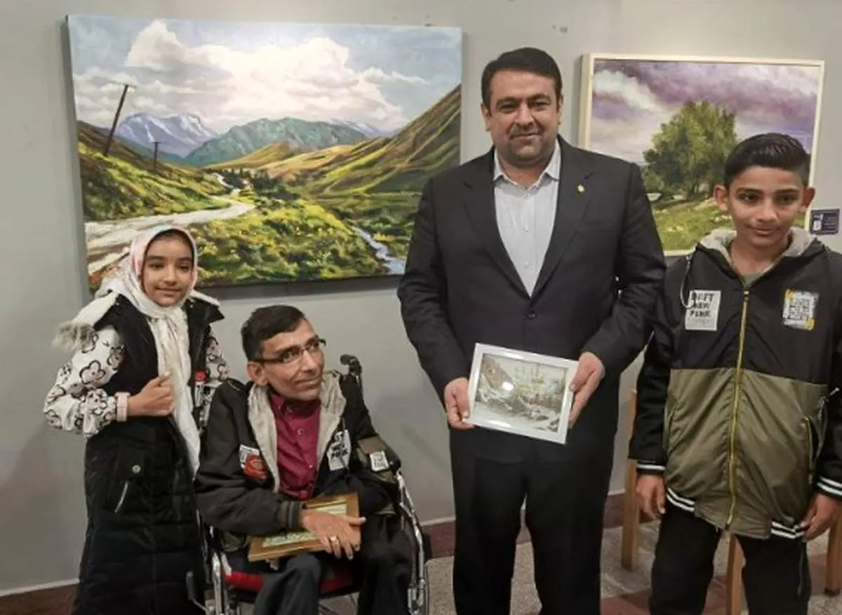 بازدید و گفتوگوی مدیرعامل بانک ملی ایران با هنرمندان جشنواره «همام»