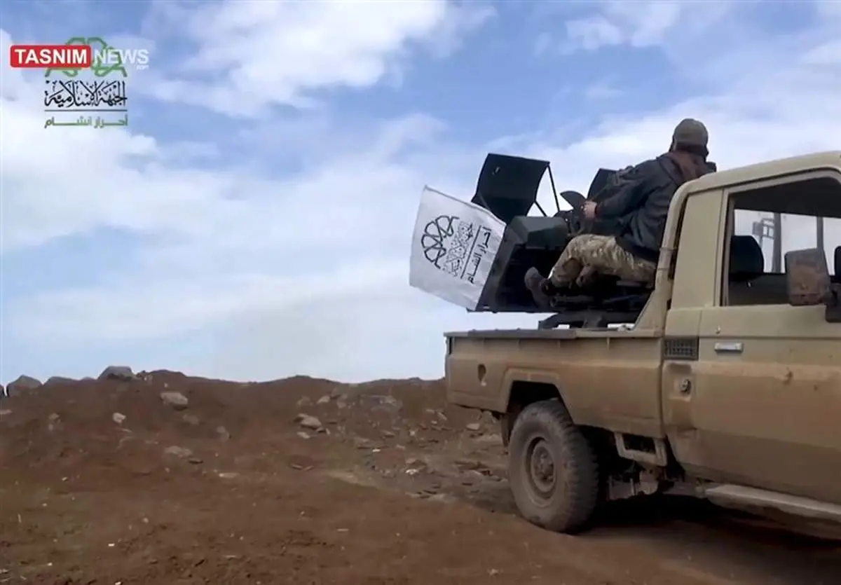 منابع محلی در ادلب: موشکهای ایران به مقرهای تروریستهای تحریرالشام و الترکستانی اصابت کرد