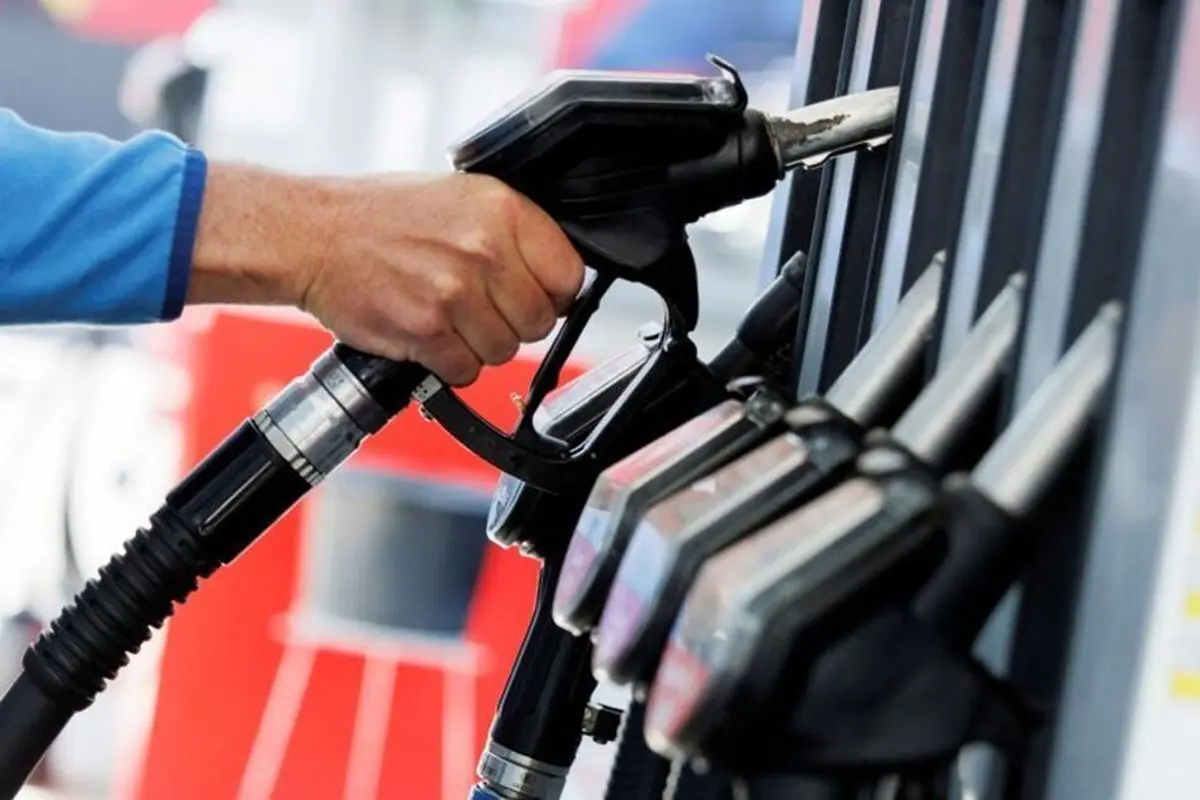 حذف دولت از قیمت‌گذاری بنزین؟
