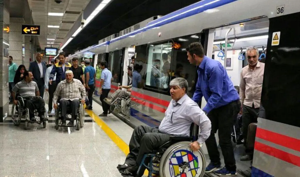 این خطوط مترو برای معلولان مناسب‌اند