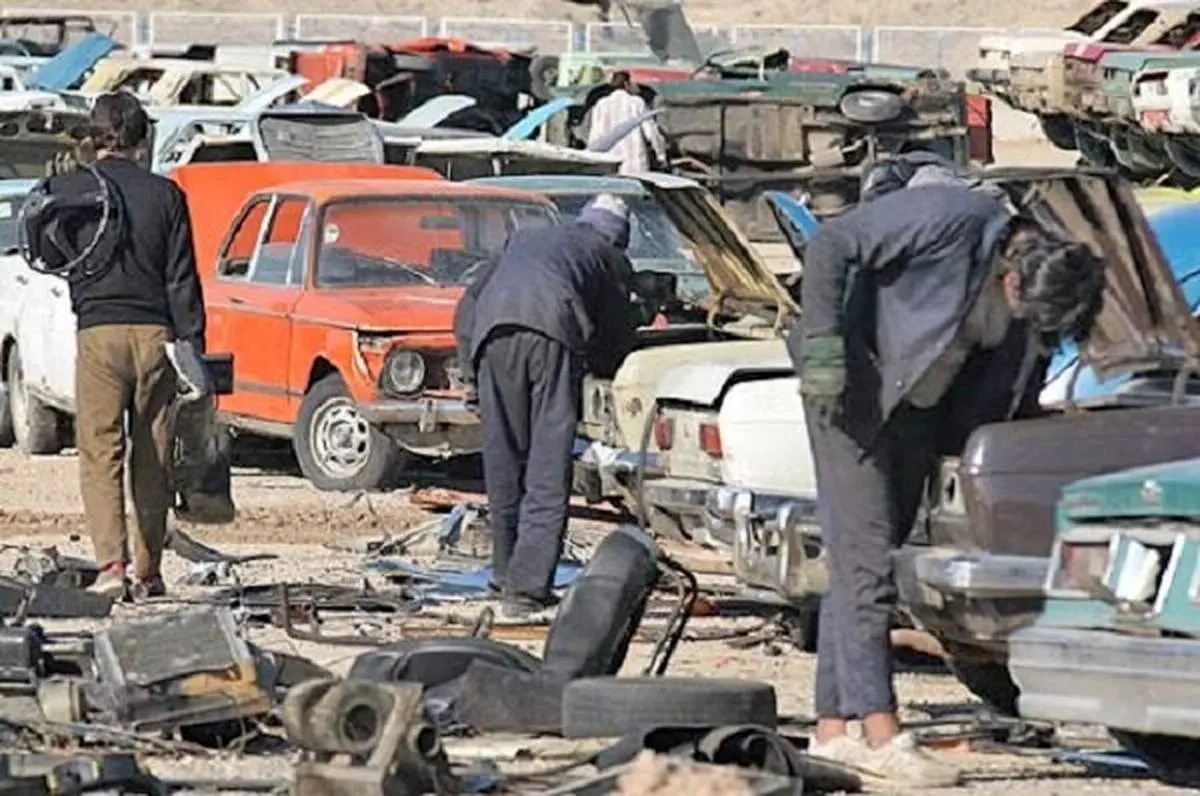 ماجرای تائیدیه‌های تقلبی در بازار اسقاطی خودرو 