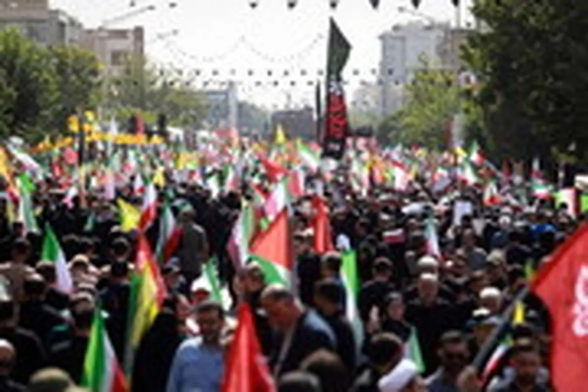 ببینید/ انعکاس تصاویر مراسم تشییع شهدا و حضور پرشور مردم در شبکههای بینالمللی