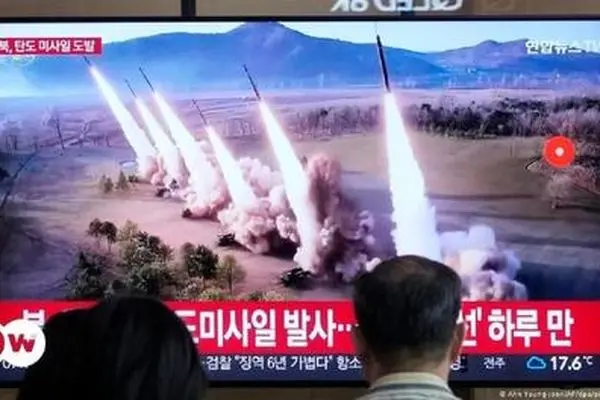 کره شمالی ۱۰ موشک بالستیک آزمایش کرد