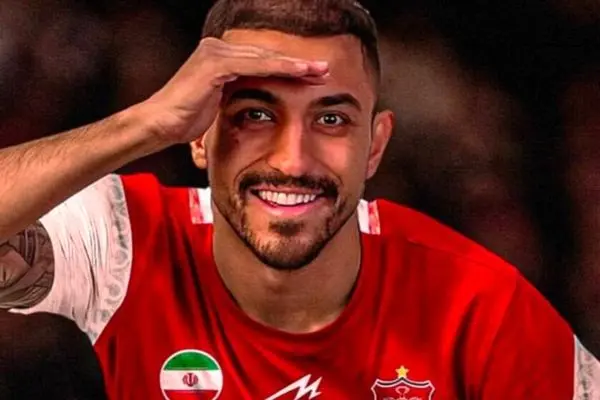ستاره لیگ برتر اعلام کرد: به پرسپولیس می روم