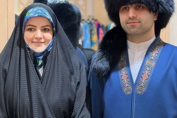 دختر و داماد پزشکیان در حال خرید در آلماتی دیده شدند/ تصاویر جنجالی