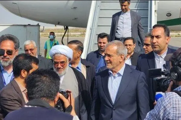 پزشکیان در بندرعباس: آمدم تا از نزدیک حادثه را بررسی کنیم

