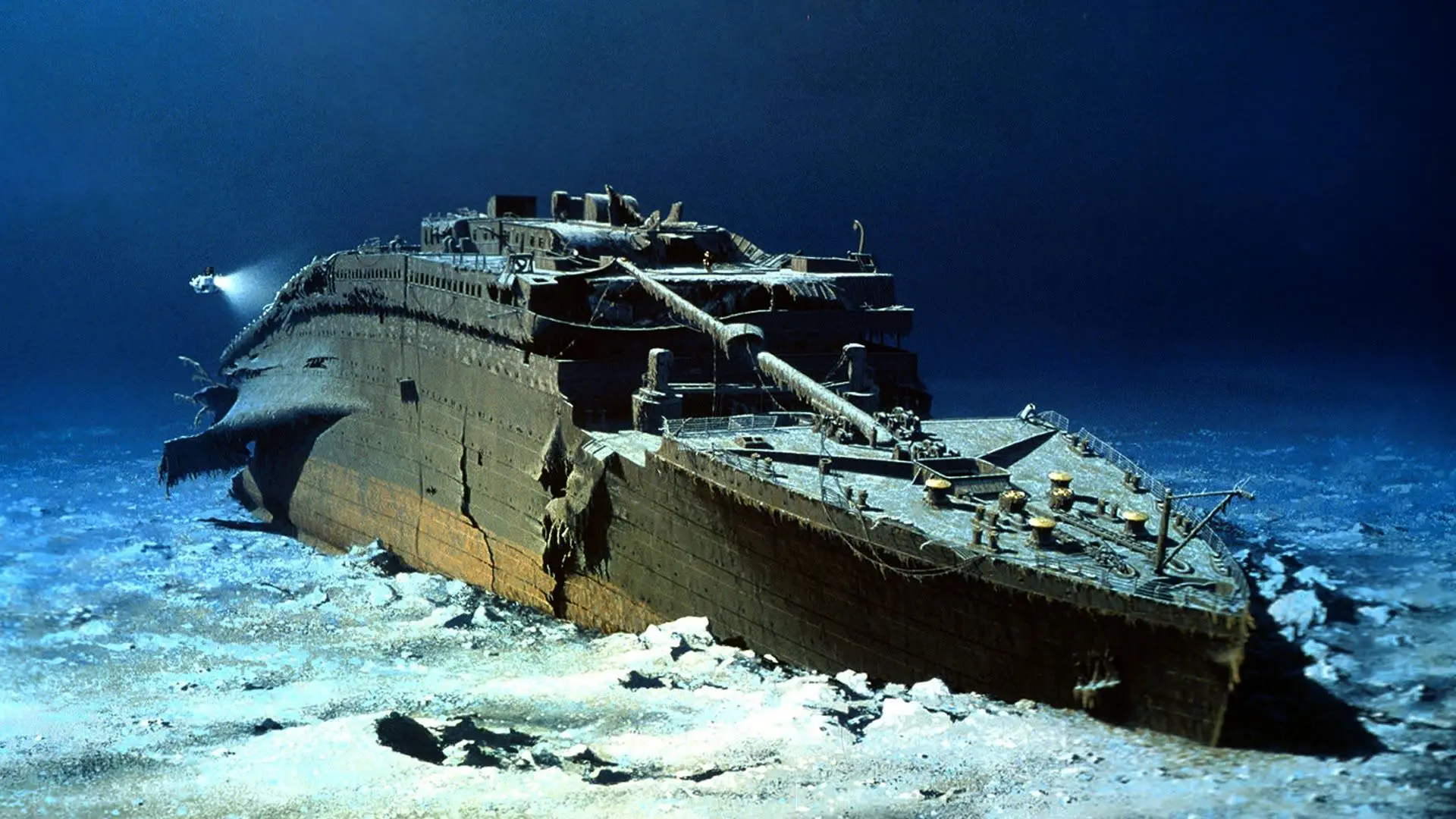 علت مچاله شدن زیردریایی تایتان منتشر شد