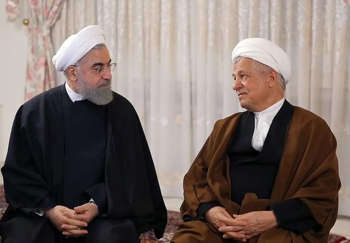 نقش آیتالله هاشمی در انتخابات خبرگان این بار بر عهده حسن روحانی | هدف دلواپسان از کمرنگ کردن مجلس خبرگان چیست؟